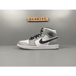 Jordan 1 Mid “Smoke Grey”