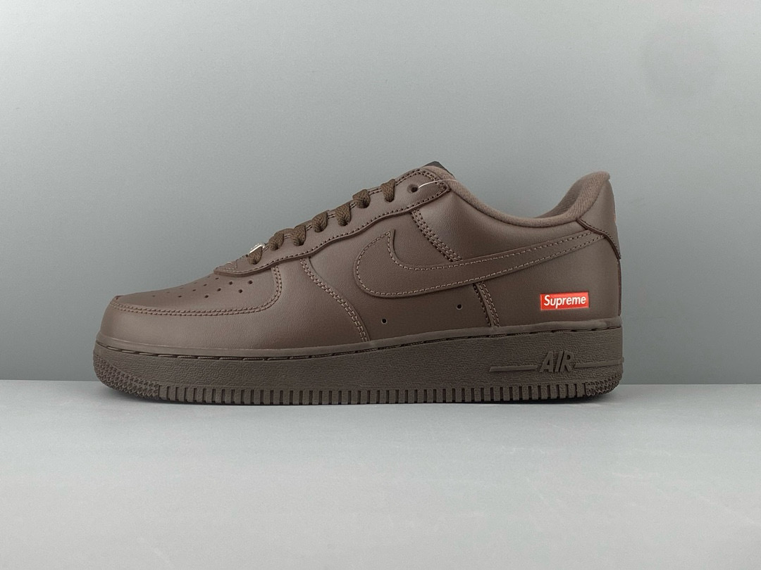 NIKE AIR FORCE 1LOW SP