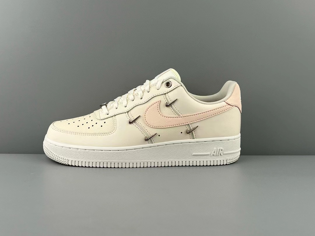 Nike Air Force 1Low '07 LX