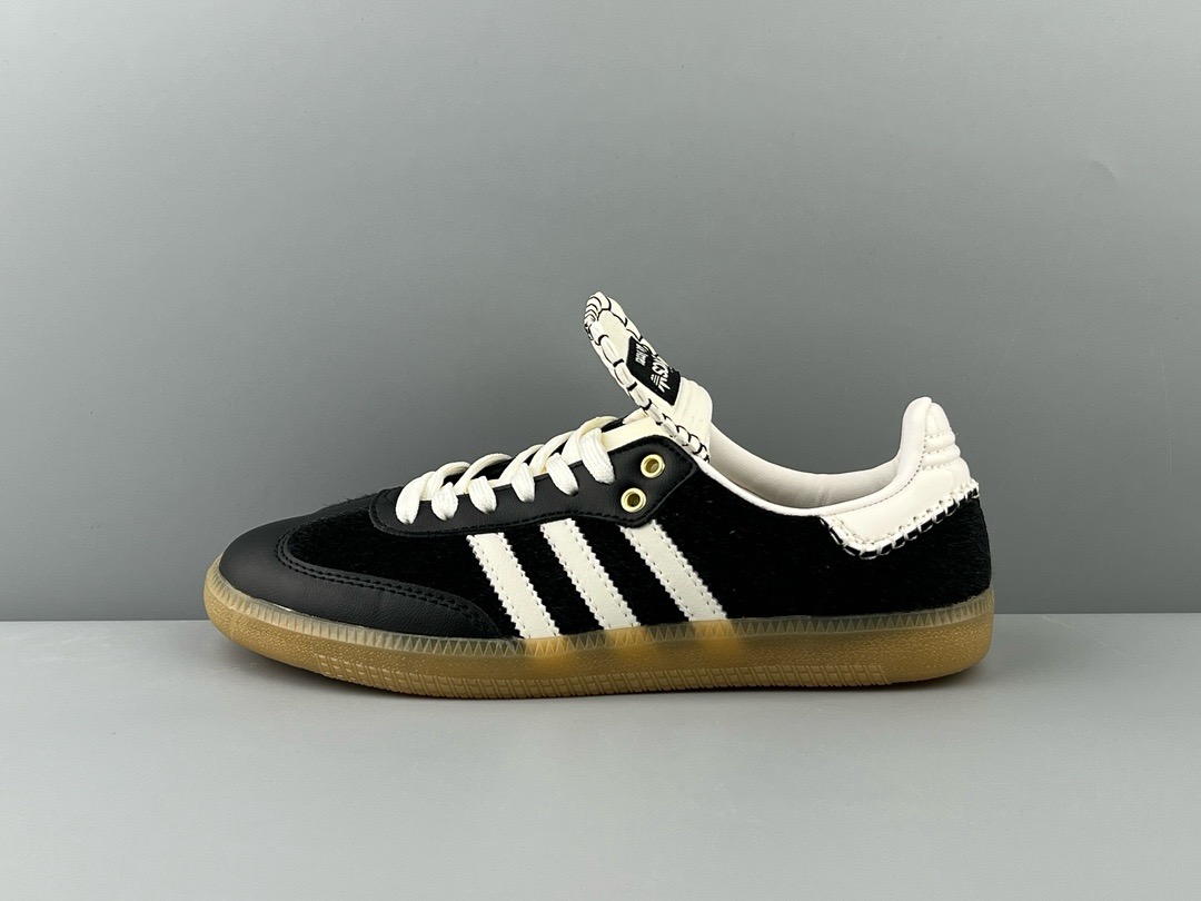 Notitle x Adidas originals Samba