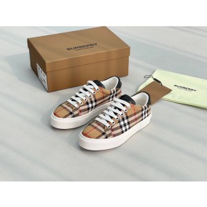 Burberry Shoes