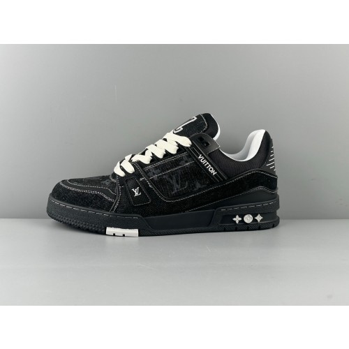 Lv Trainer